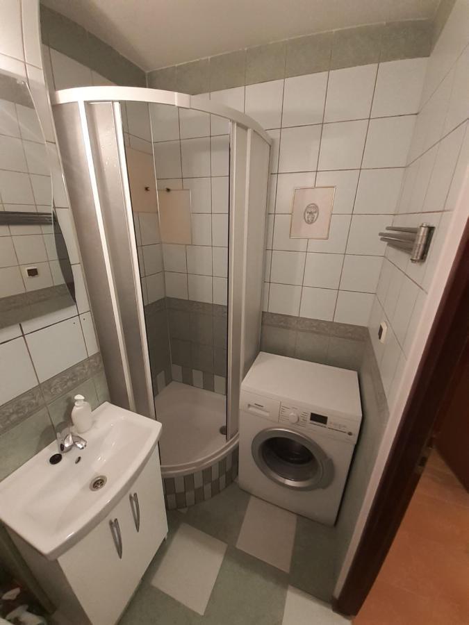 Appartement Centrum Zlote Tarasy Metro Rondo Onz Balkon à Varsovie Extérieur photo